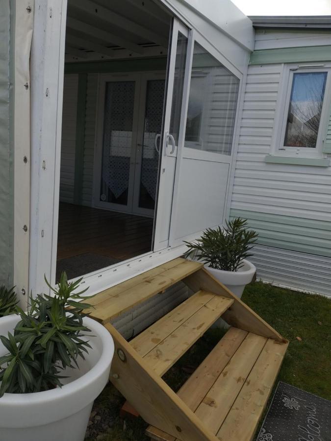 Mobil Home Fradin Parc De Loisirs Talmont-Saint-Hilaire エクステリア 写真